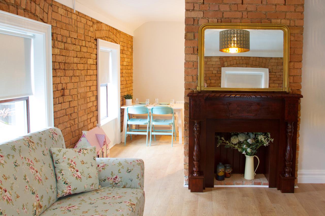 The Village Rooms Дъндолк Екстериор снимка